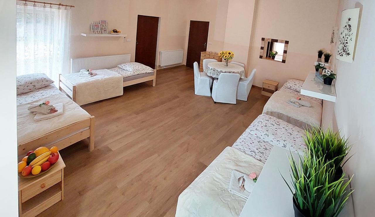 Apartamenty Gorki Male توسزين المظهر الخارجي الصورة