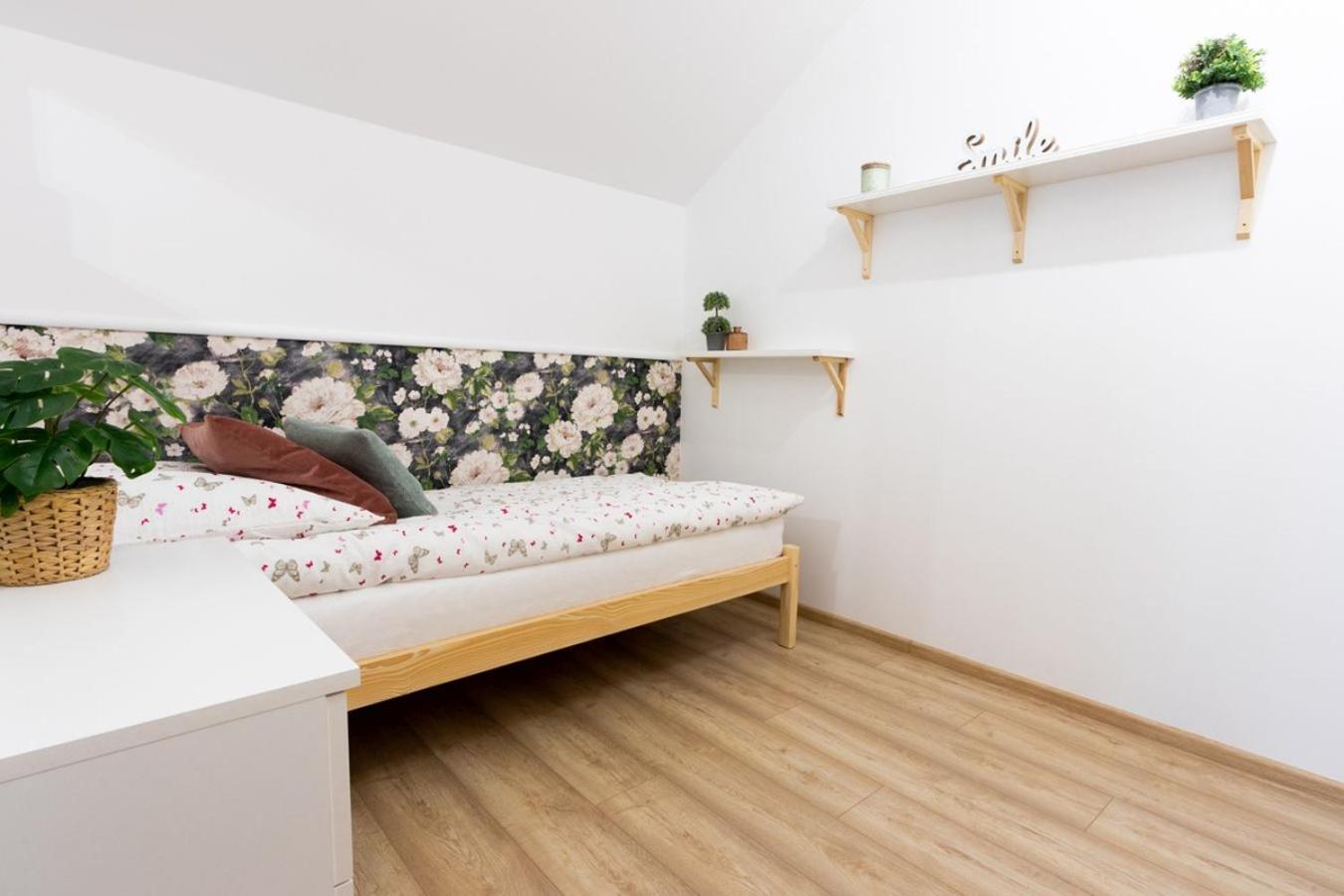 Apartamenty Gorki Male توسزين المظهر الخارجي الصورة